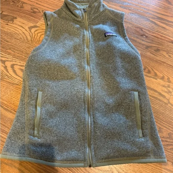 Patagonia Vest - Picture 1 of 4